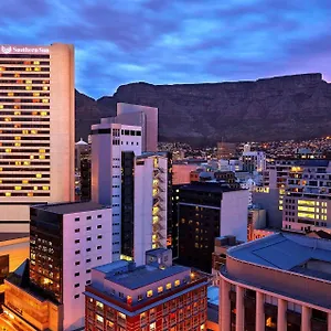 Southern Sun Cape Sun Hotel